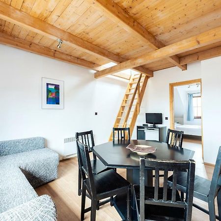 Family Apartments Praha 6 Ngoại thất bức ảnh