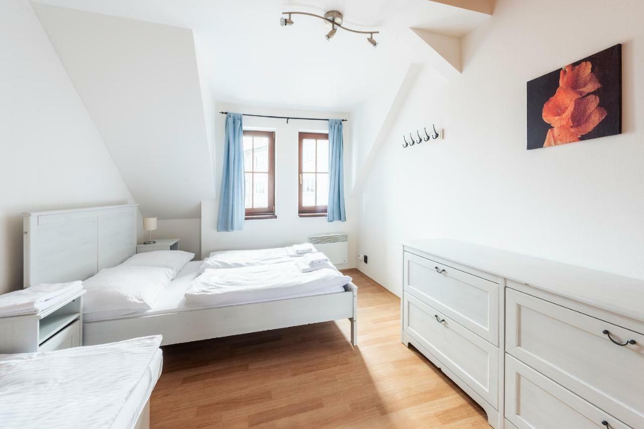 Family Apartments Praha 6 Ngoại thất bức ảnh