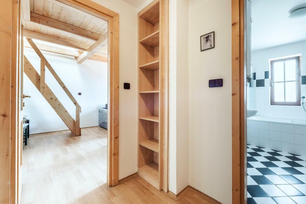 Family Apartments Praha 6 Ngoại thất bức ảnh
