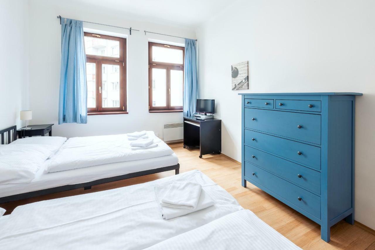 Family Apartments Praha 6 Ngoại thất bức ảnh