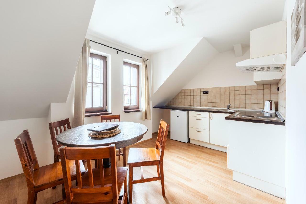 Family Apartments Praha 6 Ngoại thất bức ảnh