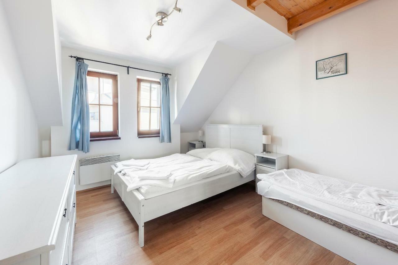 Family Apartments Praha 6 Ngoại thất bức ảnh
