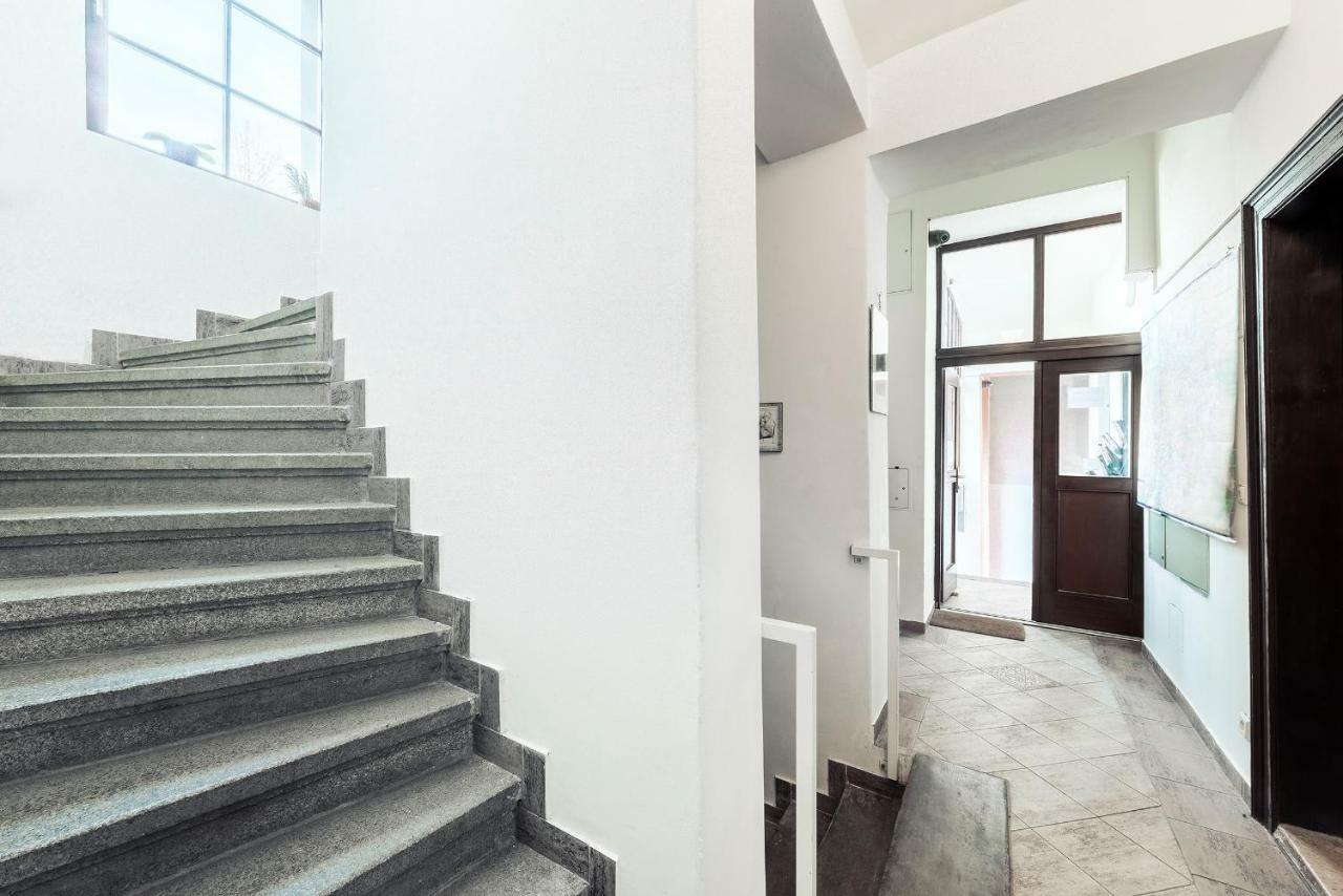 Family Apartments Praha 6 Ngoại thất bức ảnh