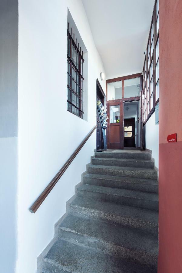 Family Apartments Praha 6 Ngoại thất bức ảnh