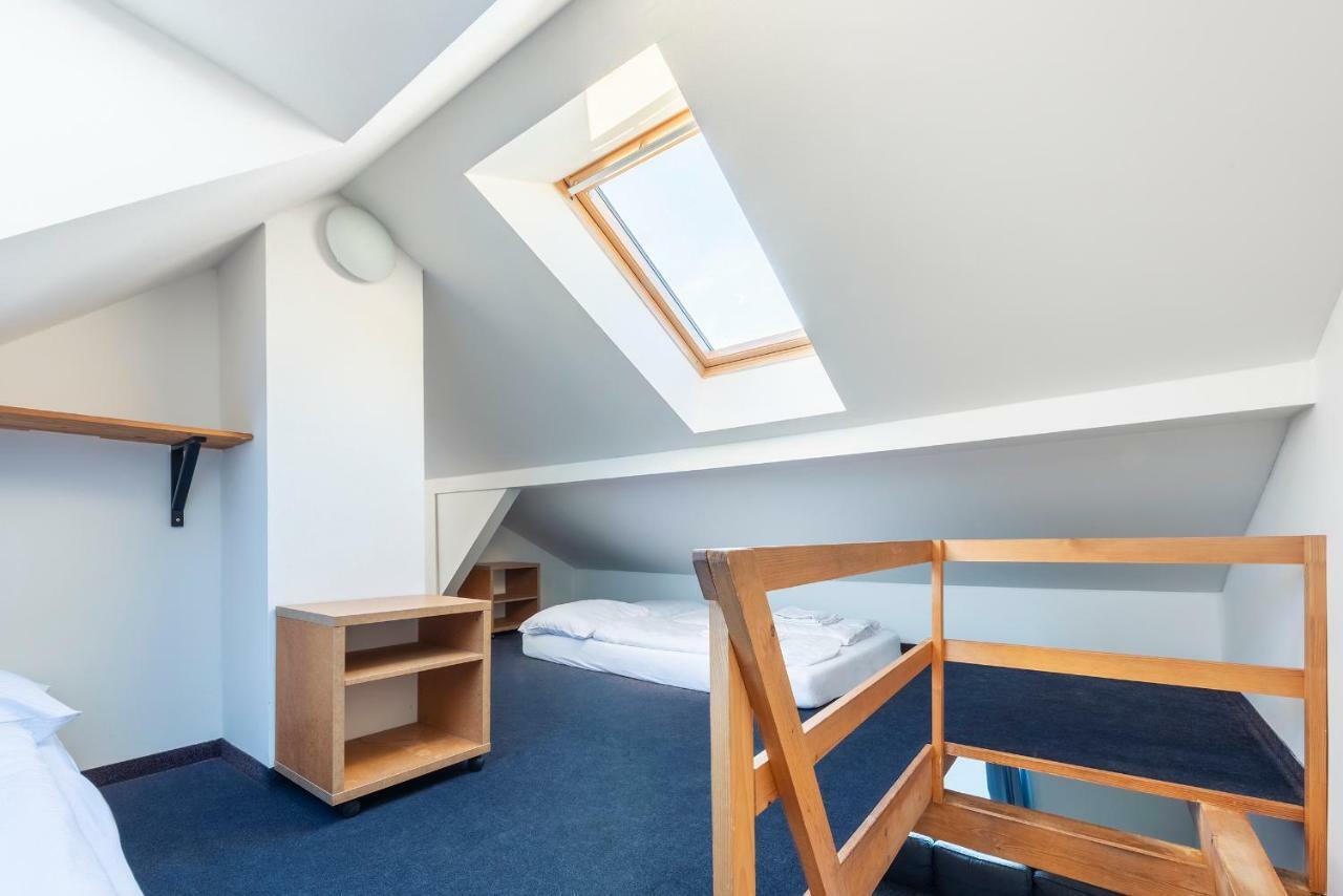 Family Apartments Praha 6 Ngoại thất bức ảnh