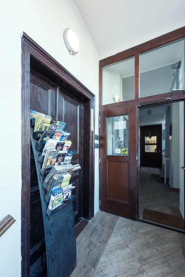 Family Apartments Praha 6 Ngoại thất bức ảnh